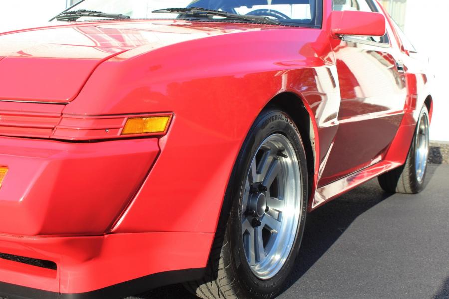 Детали экстерьера Chrysler Conquest TSi 1987 года  (фото 110 из 137)